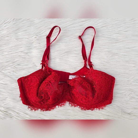 Victoria's Secret Other - Victoria's Secret Dream Angels Push Up without Paddding Bra 38C